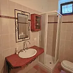 Large Holiday Home In Cagli With Pool Acqualagna