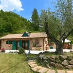 Large In Cagli With Pool * 阿夸拉尼亚