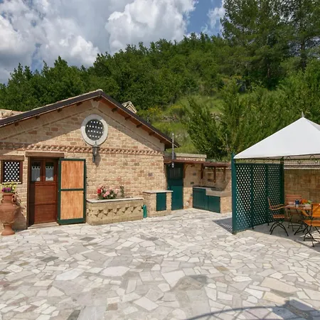 Holiday home Large Holiday Home In Cagli With Pool