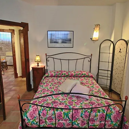 Large Holiday Home In Cagli With Pool * Acqualagna