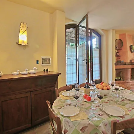 Large In Cagli With Pool *