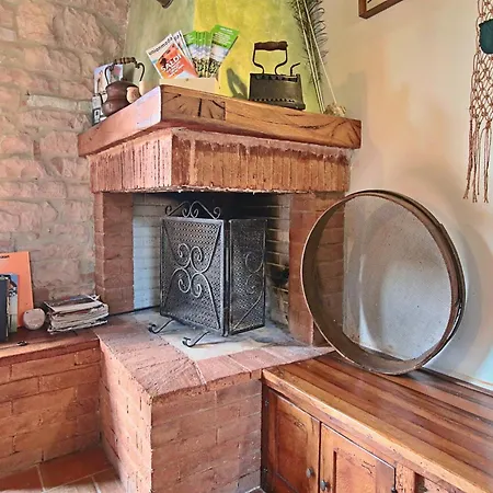 Casa vacanze Large In Cagli With Pool Acqualagna
