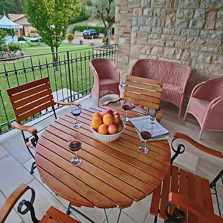 Large In Cagli With Pool Acqualagna