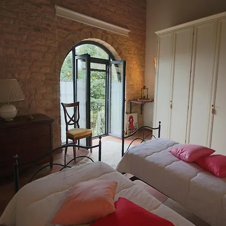 Large In Cagli With Pool * Acqualagna