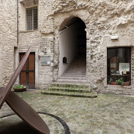 Large In Cagli With Pool * Acqualagna