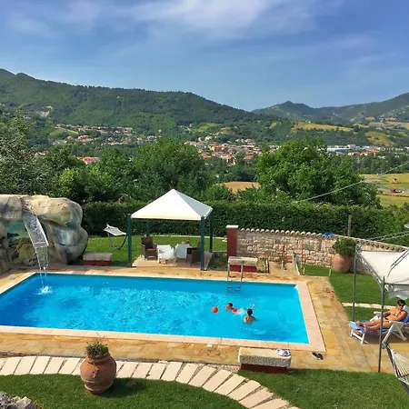 Large Holiday Home In Cagli With Pool