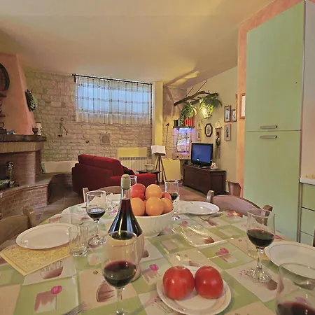 Large Holiday Home In Cagli With Pool Acqualagna