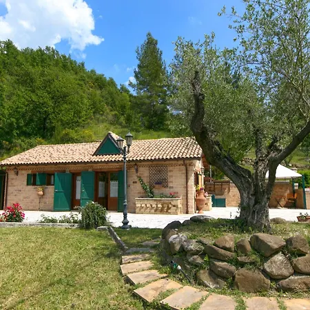 Large Holiday Home In Cagli With Pool * Acqualagna